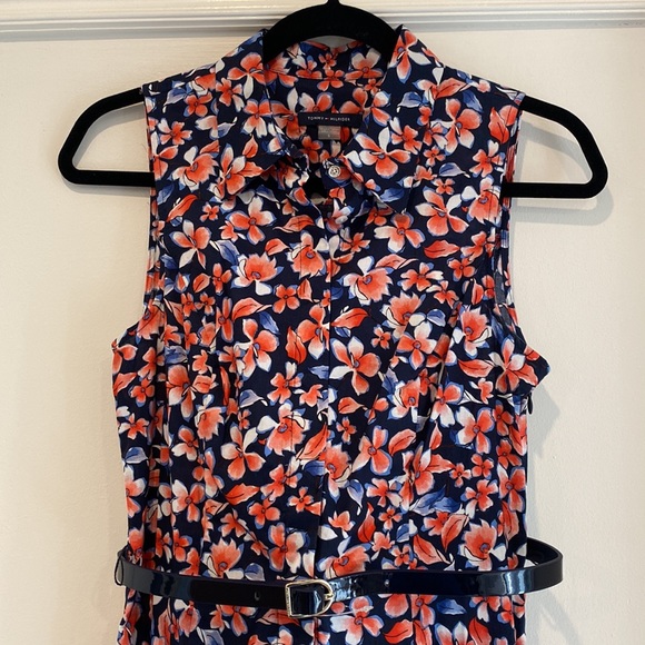 Tommy Hilfiger dress. Size 6. - Picture 5 of 6